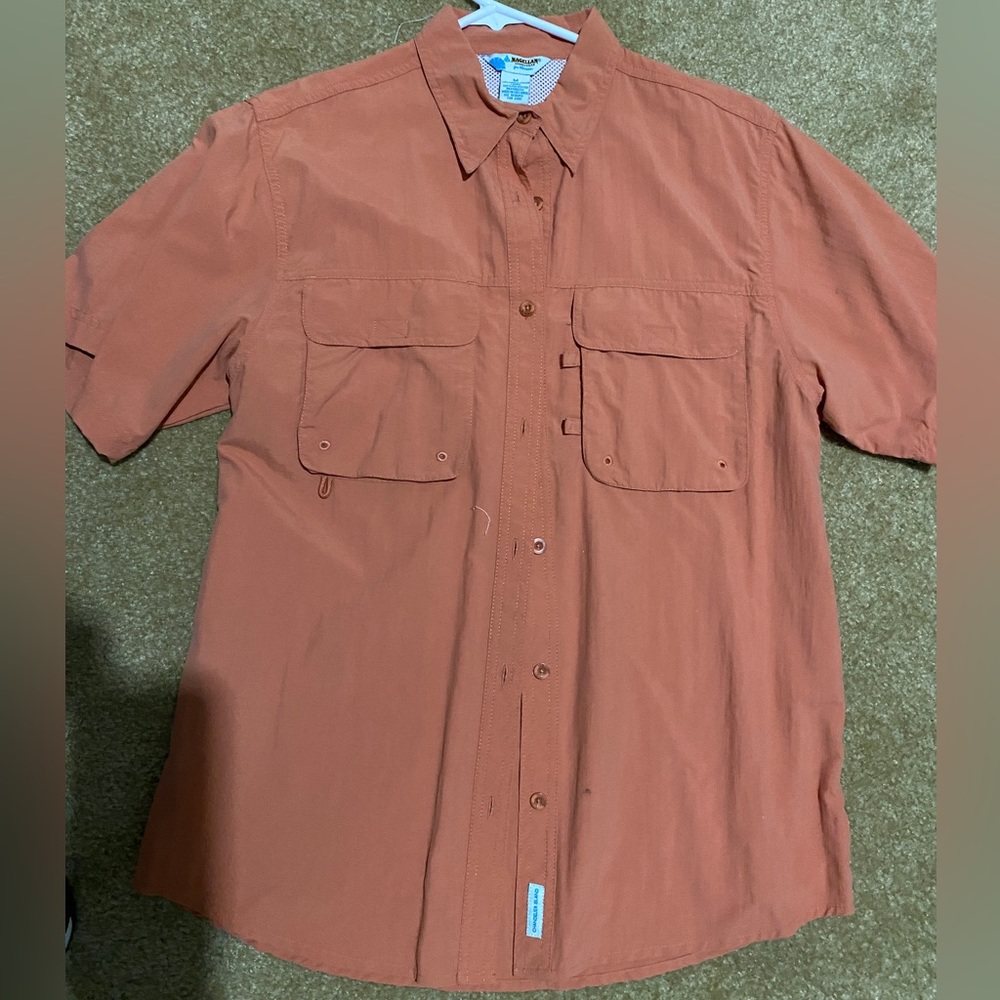 Magellan sportswear nylon shirt. Size medium.